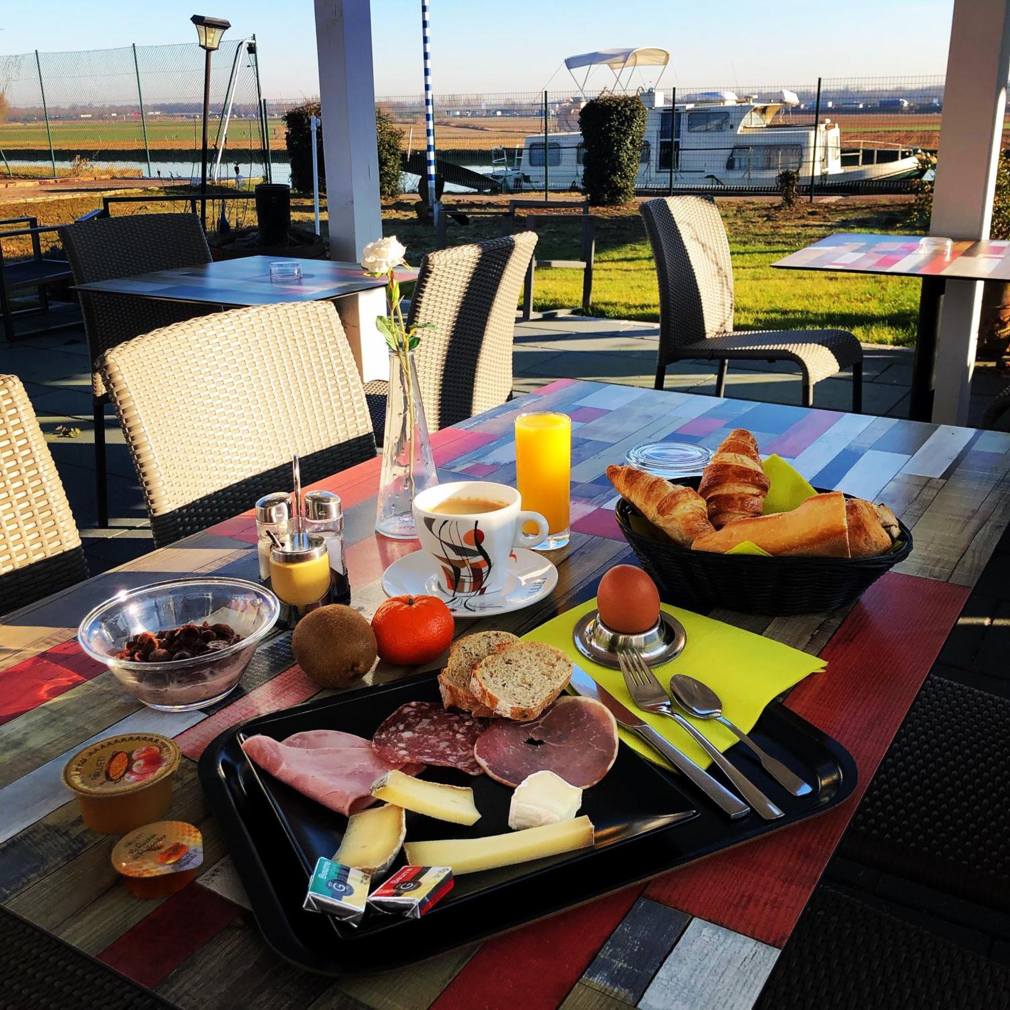 Hotel Restaurant Argos, Strasbourg Nord Vendenheim Luaran gambar